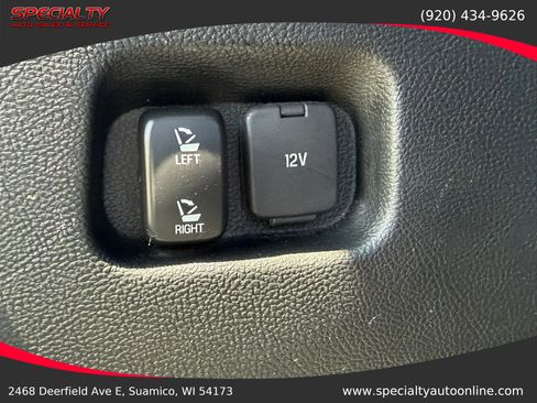 Used 2020 Ford Edge Titanium w/ Equipment Group 301A AWD/4WD image 26