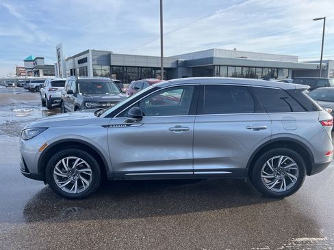 Certified 2023 Lincoln Corsair AWD w/ Equipment Group 101A image 2