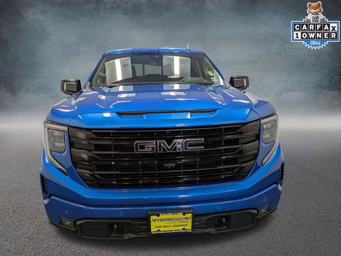 Used 2024 GMC Sierra 1500 Elevation w/ Elevation Premium Package AWD/4WD image 2