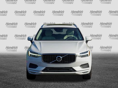 Used 2020 Volvo XC60 T5 Momentum w/ Protection Package FWD image 3