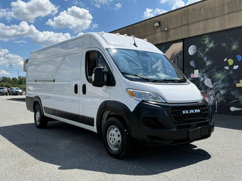 Used 2023 RAM ProMaster 3500 FWD image 3