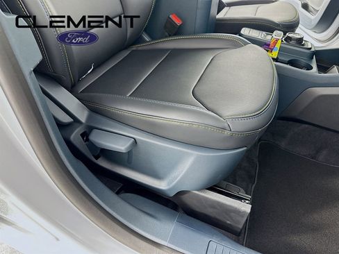 New 2026 Ford Maverick Lobo AWD/4WD image 28