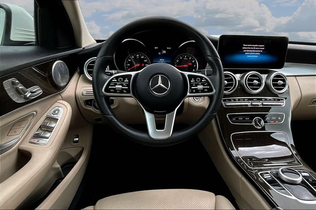 Used 2019 Mercedes-Benz C 300 Sedan image 8