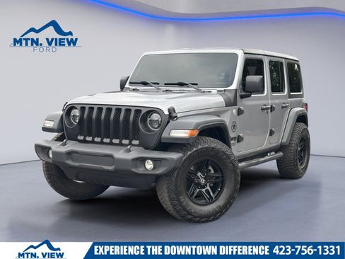 Used 2018 Jeep Wrangler Unlimited Sport image 1
