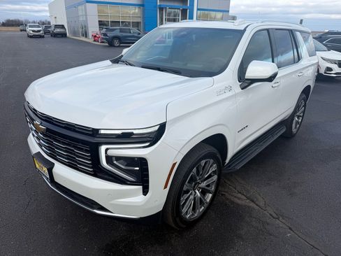 Used 2025 Chevrolet Tahoe High Country w/ Sun And Tow Package image 9