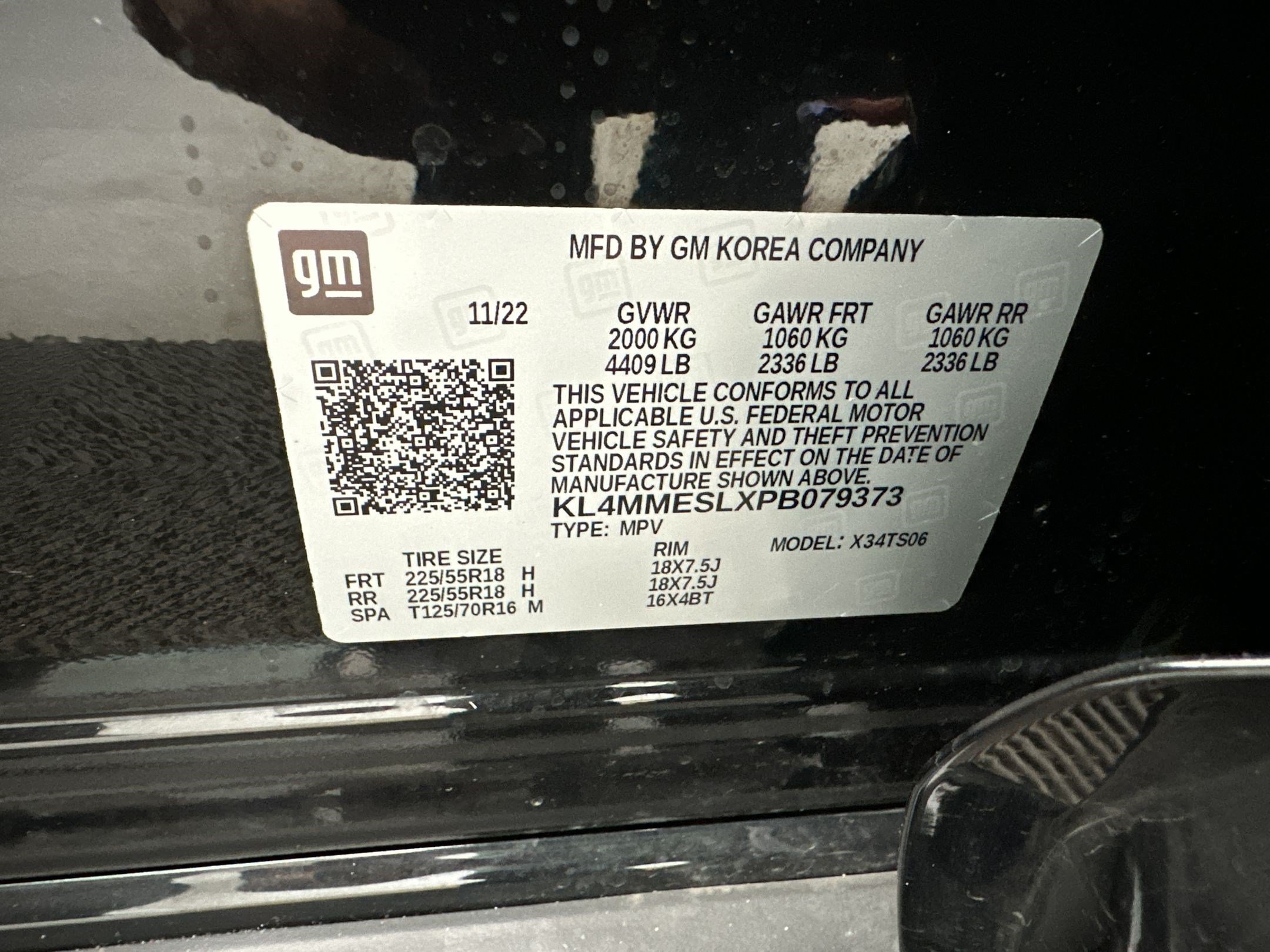 Certified 2023 Buick Encore GX Select w/ Sport Touring Package AWD/4WD image 23