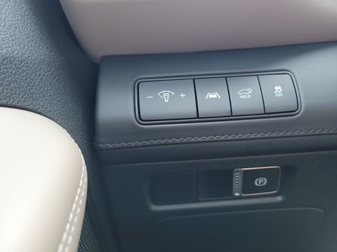 Used 2023 Hyundai Santa Fe SEL w/ Premium Package FWD image 33