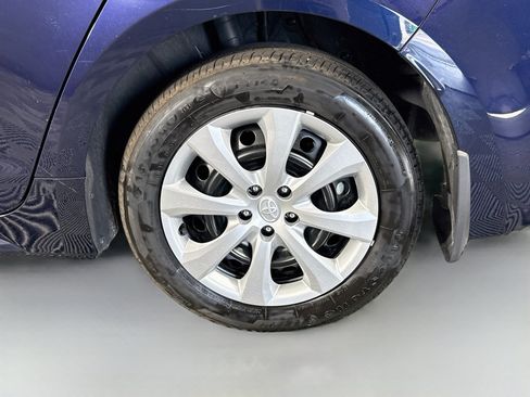 Used 2026 Toyota Corolla LE FWD image 36