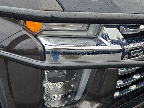 Used 2020 Chevrolet Silverado 2500 LTZ image 5