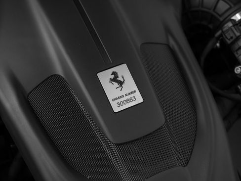 Certified 2024 Ferrari Roma image 15