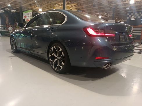 Used 2025 BMW 330i xDrive Sedan w/ Premium Package AWD/4WD image 13