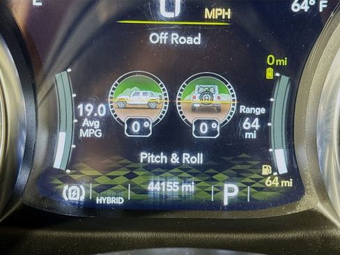 Used 2022 Jeep Wrangler Unlimited Sahara w/ Cold Weather Group AWD/4WD image 33