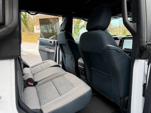 Used 2022 Ford Bronco Outer Banks image 20