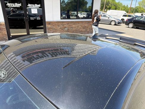 Used 2022 Ford Mustang GT Premium w/ Equipment Group 401A RWD image 12