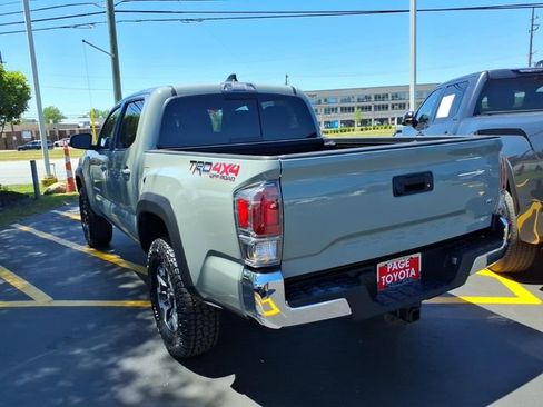 Certified 2023 Toyota Tacoma TRD Off-Road AWD/4WD image 6