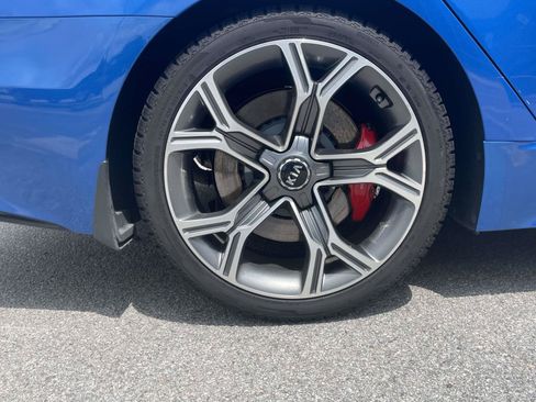 Used 2020 Kia Stinger GT2 RWD image 7