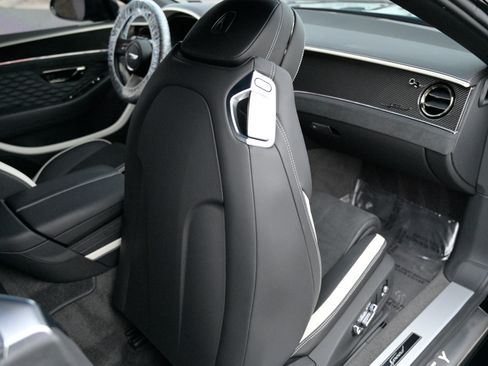 Used 2025 Bentley Continental GT Speed image 49