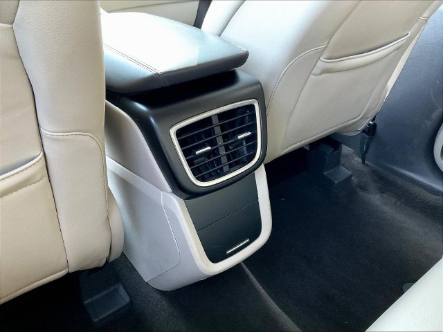 Used 2019 Lincoln Nautilus FWD image 12