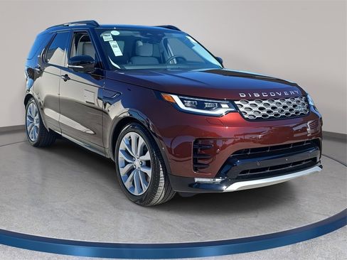 New 2026 Land Rover Discovery Limited Edition image 3