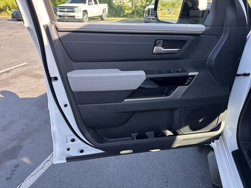 New 2026 Toyota Tundra Limited AWD/4WD image 22