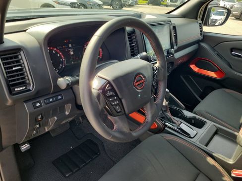 Used 2024 Nissan Frontier Pro-X w/ Technology Package RWD image 17