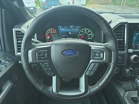 Used 2016 Ford F150 Lariat w/ Equipment Group 502A Luxury AWD/4WD image 16