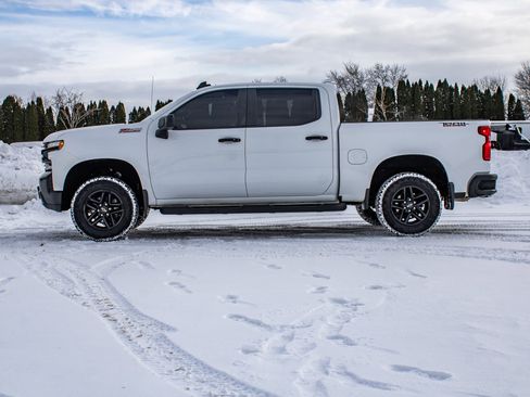 Used 2019 Chevrolet Silverado 1500 LT Trail Boss image 4