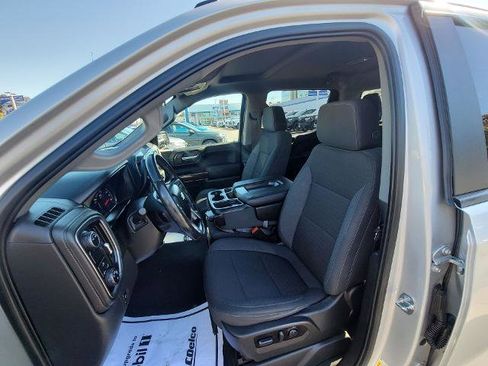 Used 2021 Chevrolet Silverado 1500 LT image 18