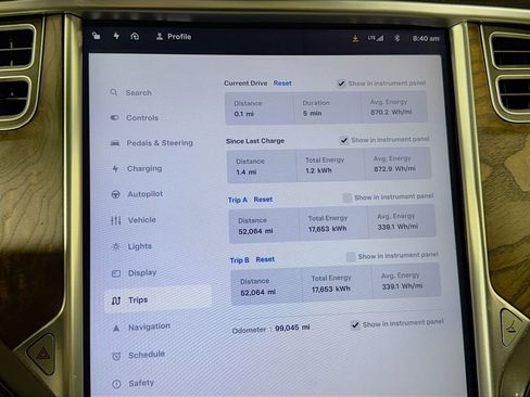 Used 2016 Tesla Model S 70D image 28