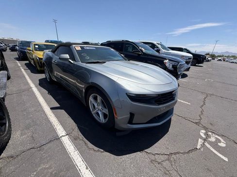Used 2023 Chevrolet Camaro LT w/ Technology Package RWD image 2