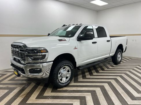 New 2026 RAM 2500 Tradesman AWD/4WD image 1