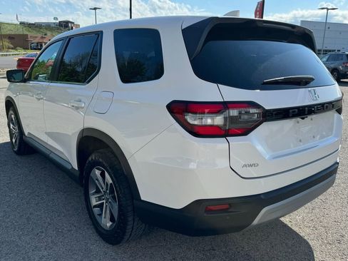 Used 2023 Honda Pilot EX-L image 5
