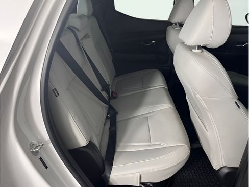Used 2025 Hyundai Santa Cruz SEL FWD image 14