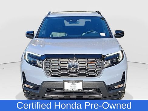 Certified 2023 Honda Passport TrailSport image 2