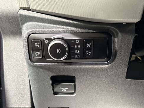 Used 2023 Ford Bronco Badlands w/ Sasquatch Package image 17