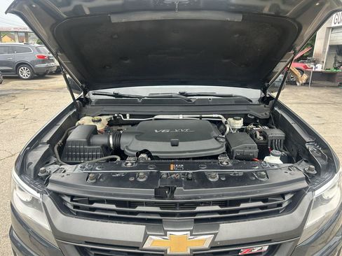 Used 2017 Chevrolet Colorado Z71 AWD/4WD image 56
