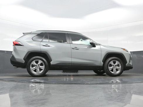 Used 2023 Toyota RAV4 XLE AWD/4WD image 33
