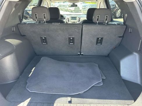 Used 2019 Chevrolet Equinox LT FWD image 22