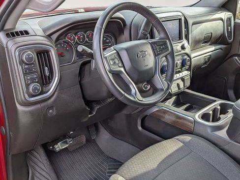 Used 2022 Chevrolet Silverado 1500 LT Trail Boss w/ LPO, Dark Essentials Package AWD/4WD image 10