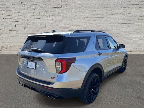 Used 2024 Ford Explorer ST w/ Equipment Group 401A image 5