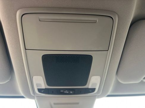 Used 2023 Honda CR-V LX image 17