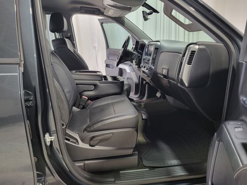 Certified 2017 Chevrolet Silverado 1500 LT w/ All Star Edition image 35