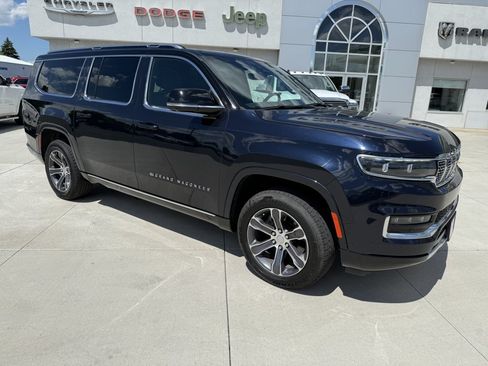 Used 2024 Jeep Grand Wagoneer L 4WD image 1