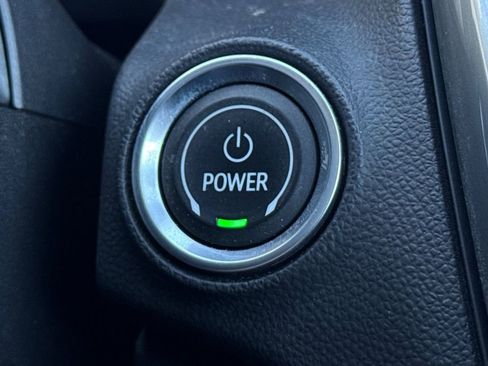 Certified 2023 Chevrolet Bolt EUV LT image 25