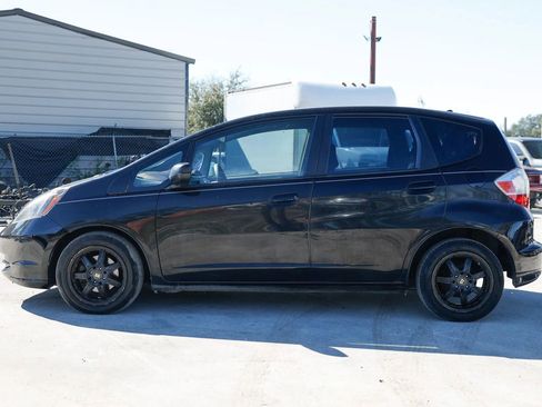 Used 2009 Honda Fit image 3
