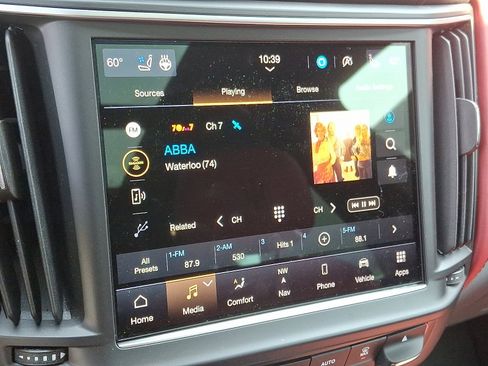 Used 2022 Maserati Levante Modena image 17