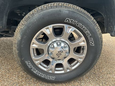 Used 2020 Ford F350 King Ranch w/ King Ranch Ultimate Package image 9