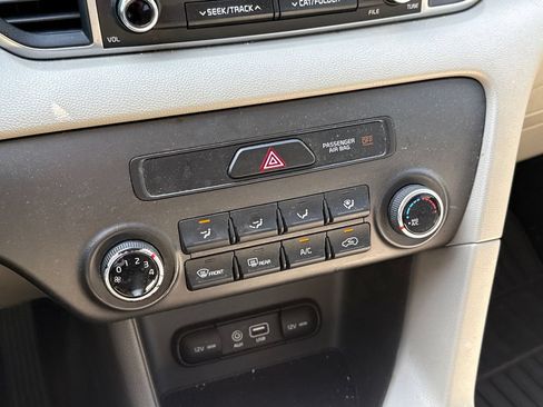 Used 2018 Kia Sportage LX FWD image 20