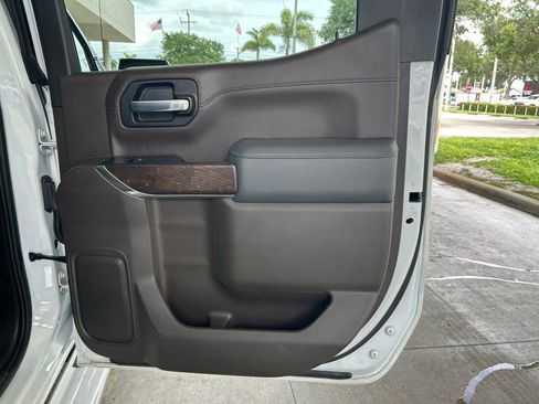 Used 2020 GMC Sierra 1500 Denali w/ Technology Package RWD image 35