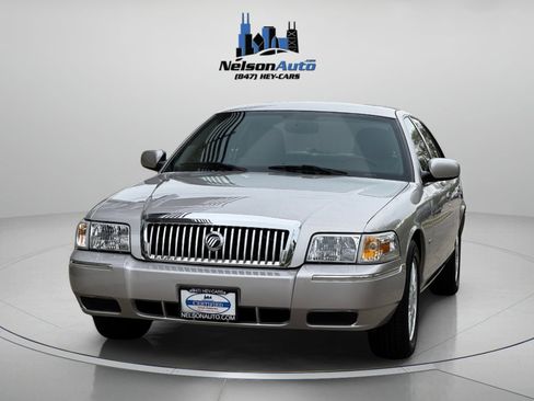 Used 2010 Mercury Grand Marquis LS RWD image 11